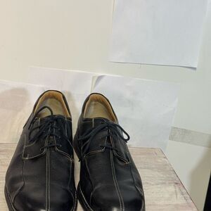 Men's Black Leather Dress Shoes by Johnson and Murphy worn once